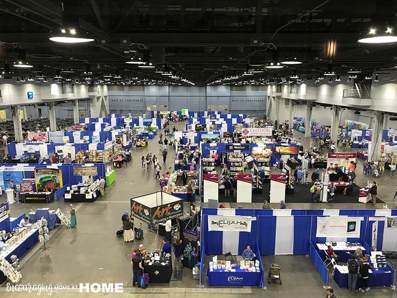 Great Homeschool Conventions Cincinnati 2017 Vendor Hall _ Side ONE