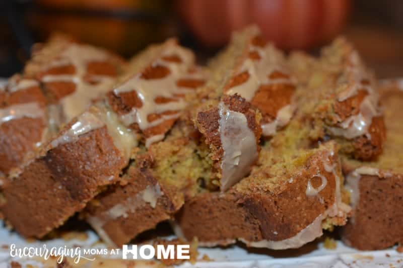 Do you love Pumpkin Spice Latte? If so, here is a delicious quick bread recipe that is perfect for fall, the holidays, or just about any time of year.